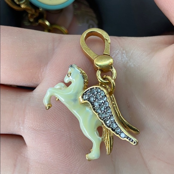 Juicy Couture FAIRYTALE PEGASUS CHARM BRACELET - Picture 12 of 15